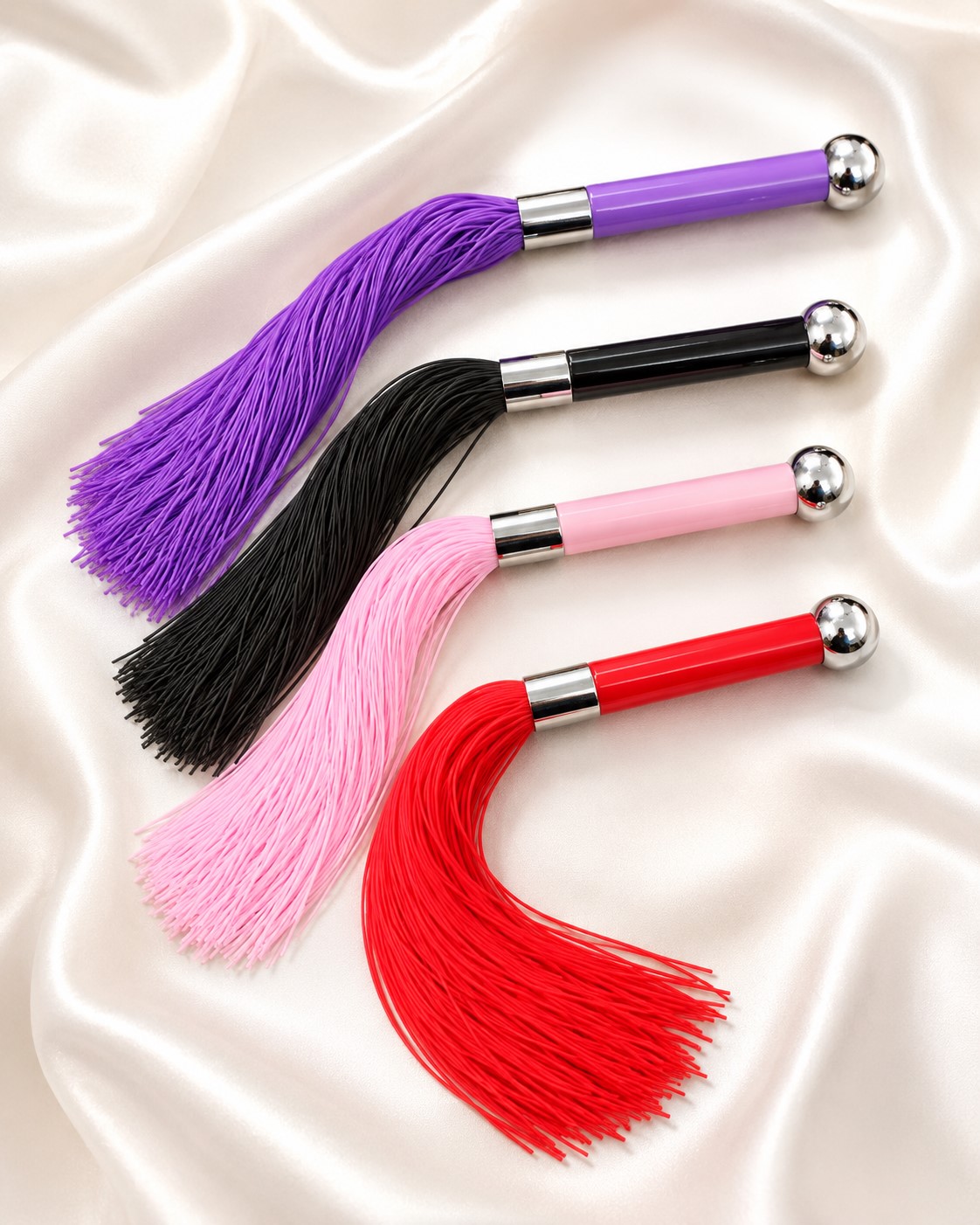 Silikonflogger mit schwerem Metallgriff in rosa!