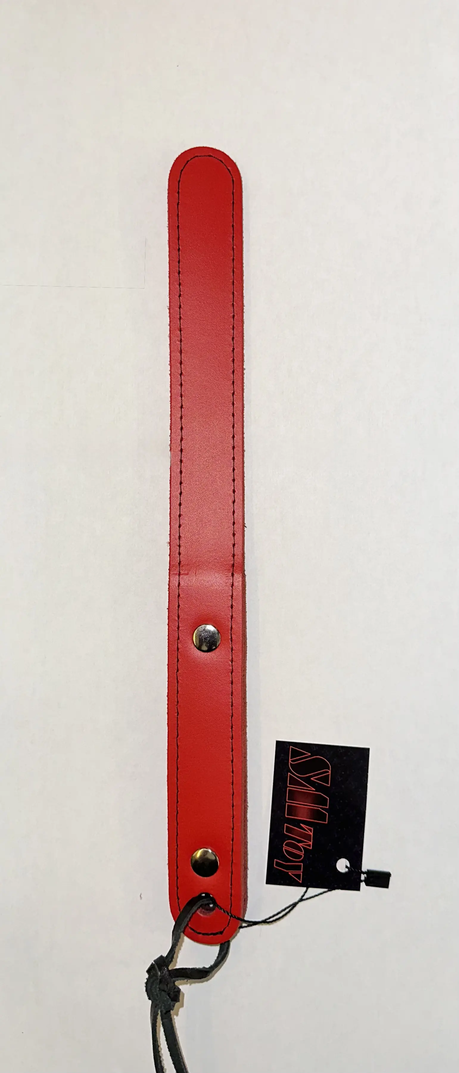 Leder Klatsche mit Nieten in 4 Farben