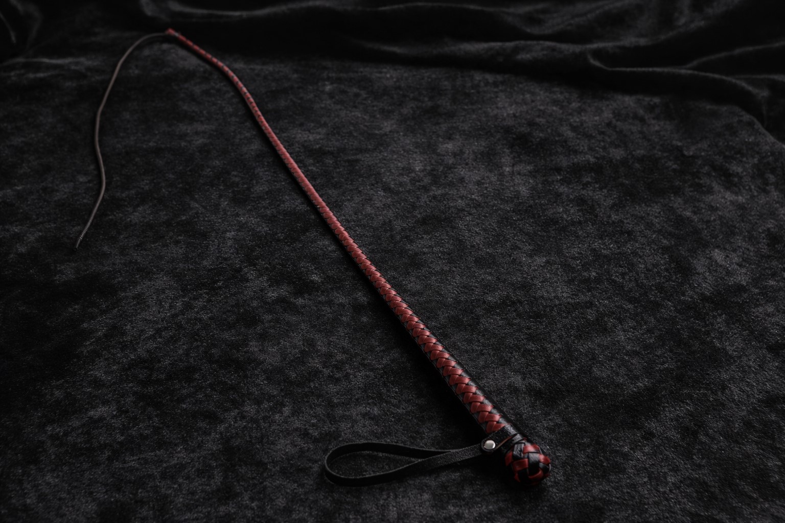 Dressurpeitsche - mit Schmitz - Super-Hart